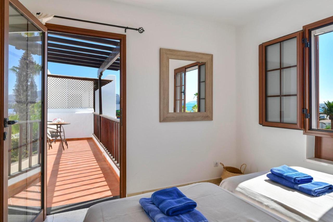 Puerto Chico 2 Apartment ปลายาบลังกา ภายนอก รูปภาพ